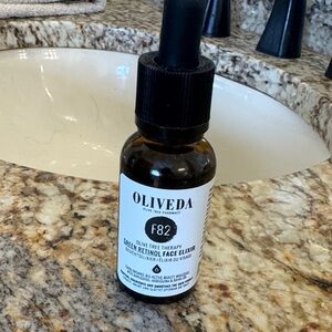 NEW Oliveda Olive Tree People Green Retinol Face Elixir F82